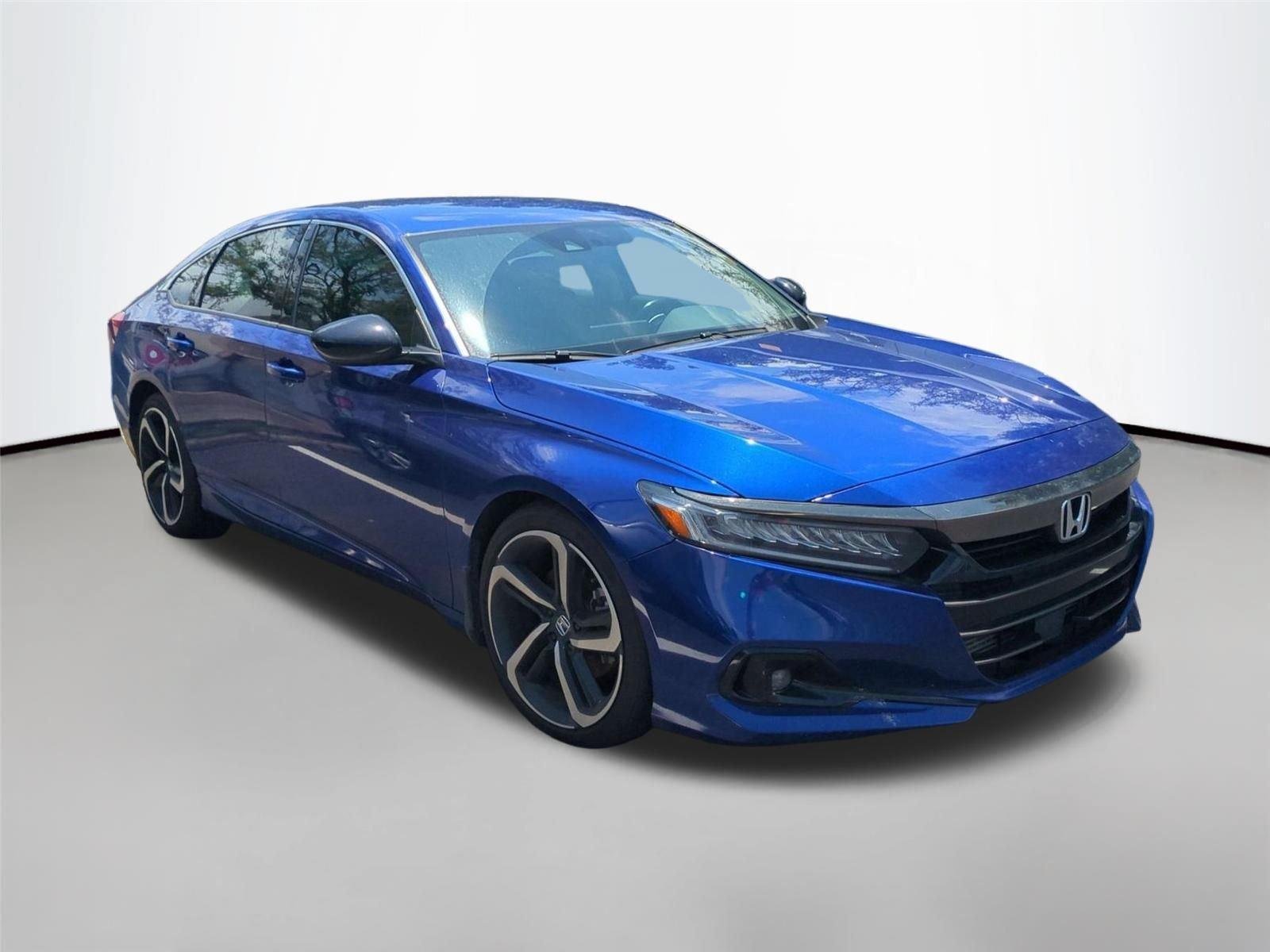 Used 2022 Still Night Pearl Honda Sport SE image 3