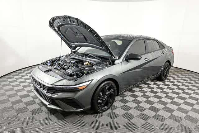 New 2026 Amazon Gray Hyundai SEL Sport image 10