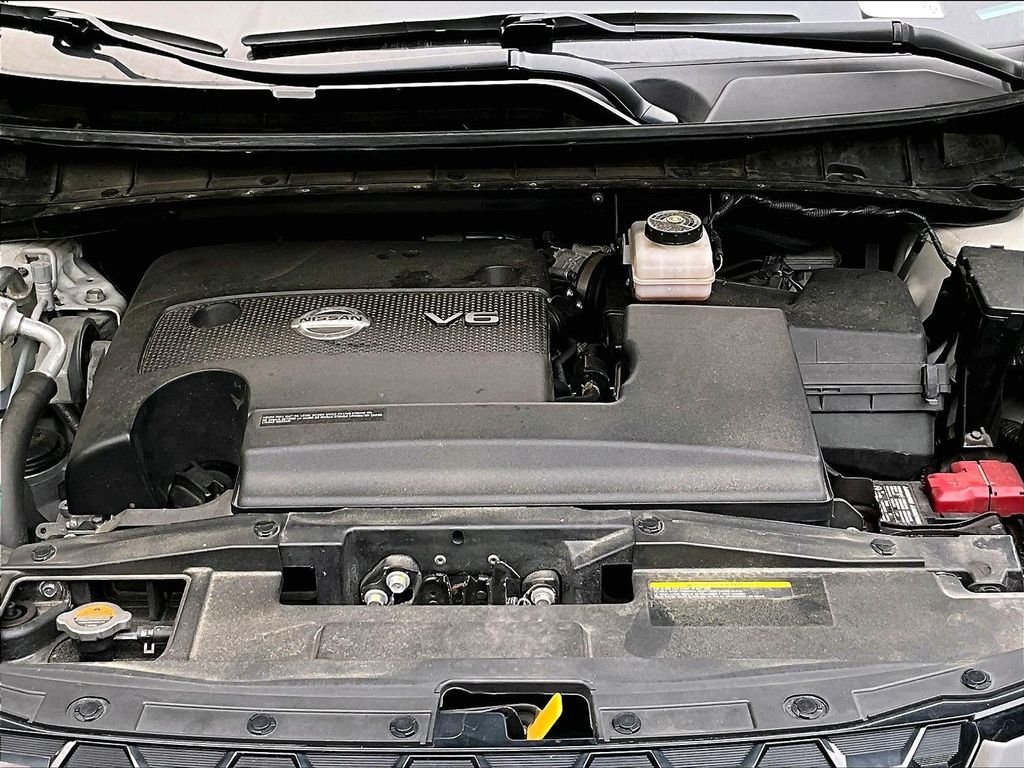 Used 2023 White Nissan SV image 28