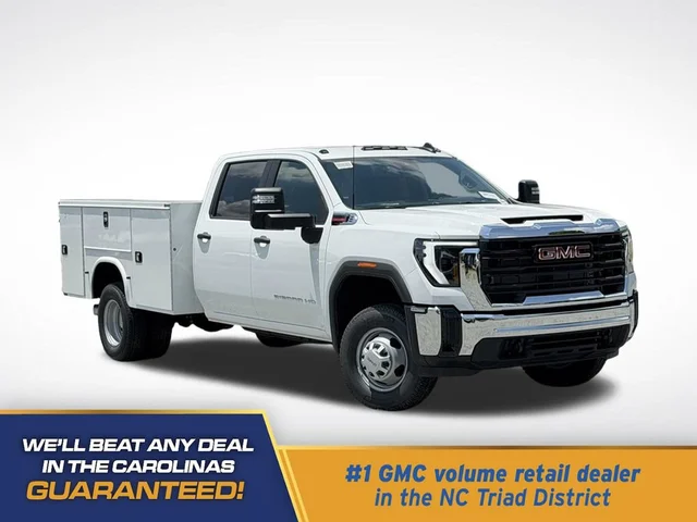 2026 GMC Sierra 3500 HD Chassis Cab Pro