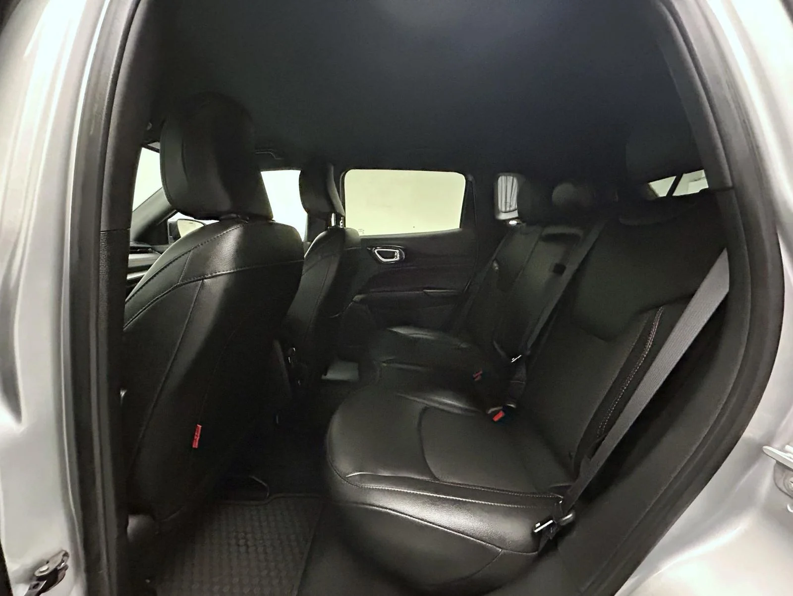 Used 2025 Silver Jeep Trailhawk image 19