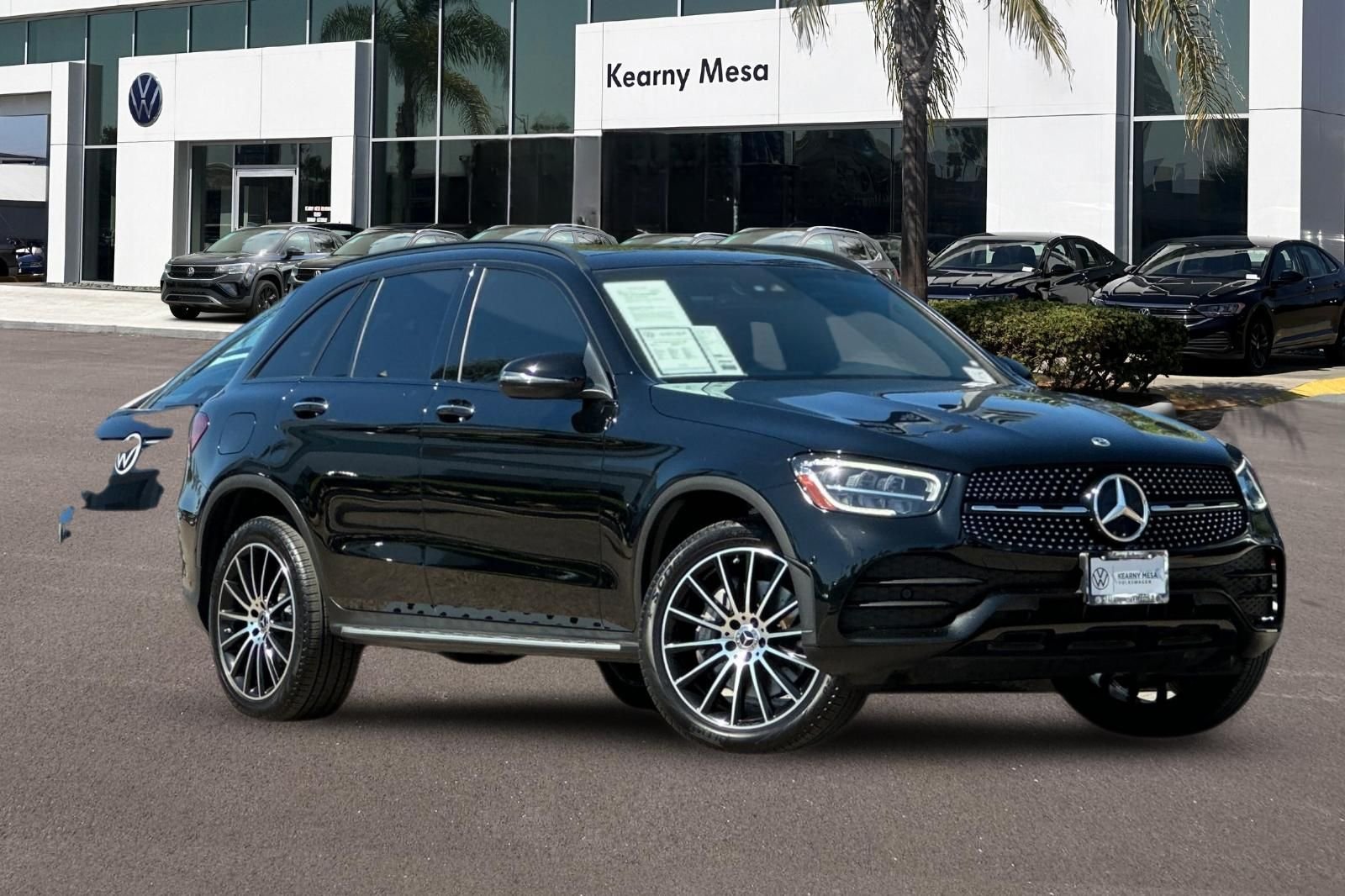 Used 2022 Black Mercedes-Benz GLC 300 image 2