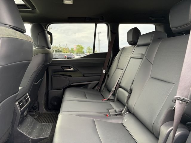 Used 2025 White Lexus 550 Overtrail image 16