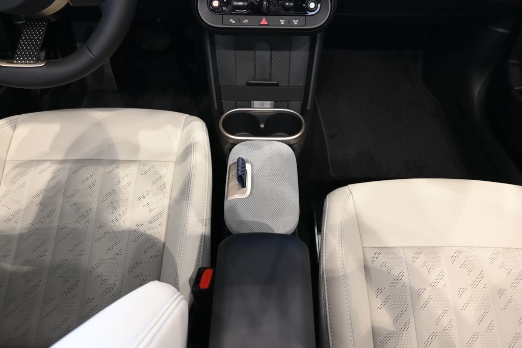 2026 MINI Convertible S - Photo 18
