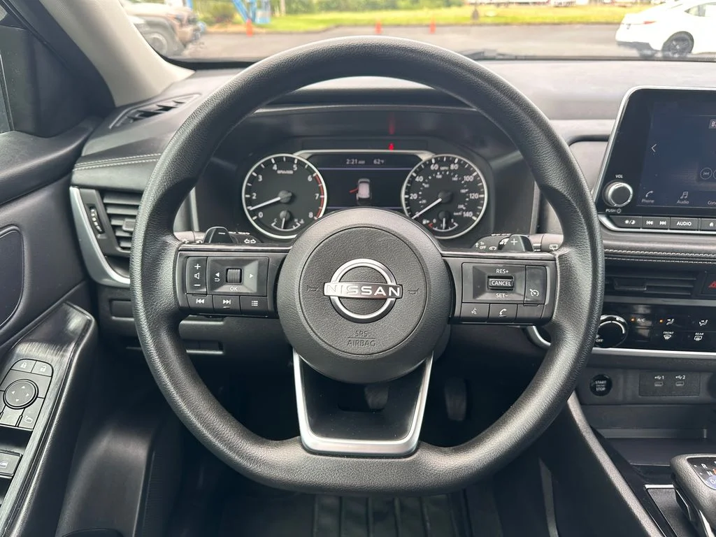 Used 2024 Black Nissan S image 19