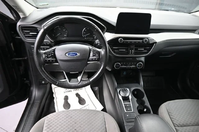 Used 2021 Black Ford SE image 20