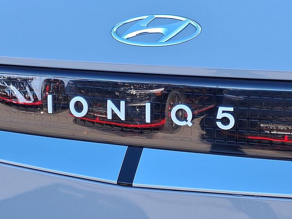 2024 Hyundai IONIQ 5 SEL - Photo 11