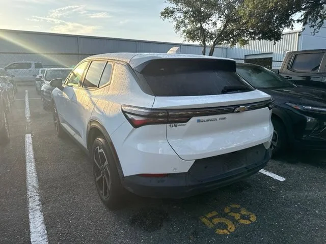2025 Chevrolet Equinox EV 1LT - Photo 4