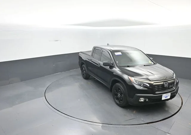 Certified Used 2018 Crystal Black Honda Black Edition image 26