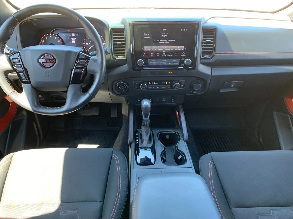 Used 2023  Nissan PRO-4X image 16