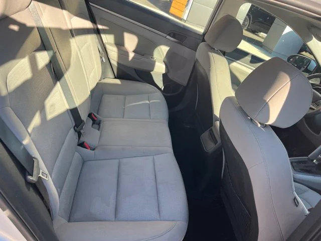 Used 2018 Silver Hyundai Value Edition image 27