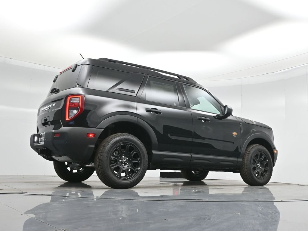 New 2025 Shadow Black Ford Badlands image 52