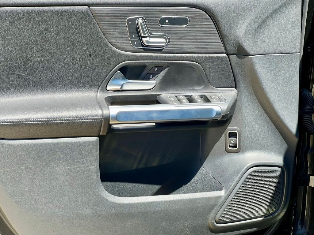 Certified Used 2023 Black Mercedes-Benz GLB 250 image 26