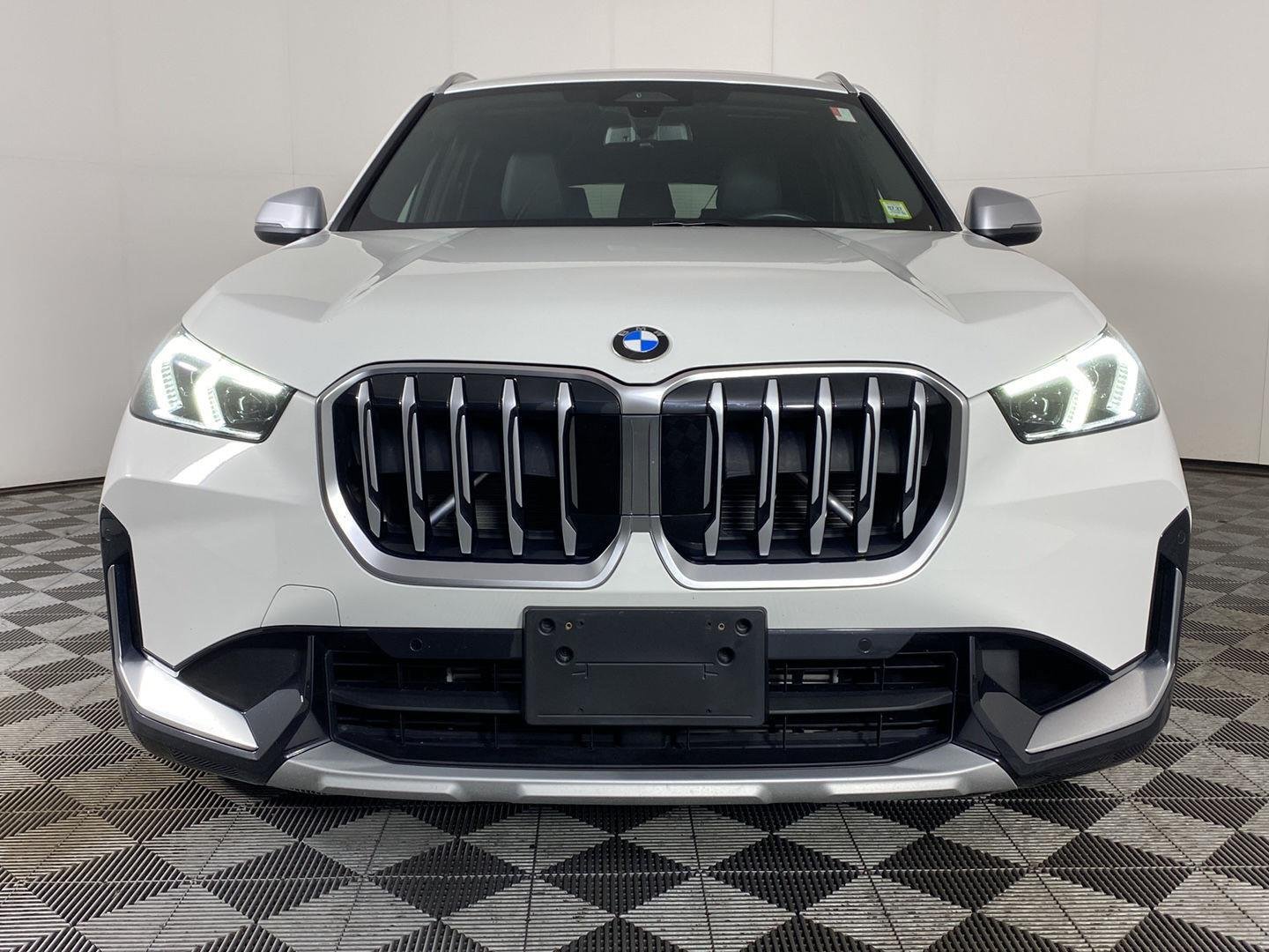 Certified Used 2024 Alpine White BMW xDrive28i image 13