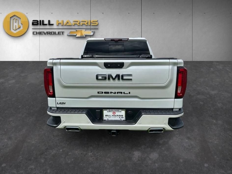 Used 2022 White GMC Denali image 6