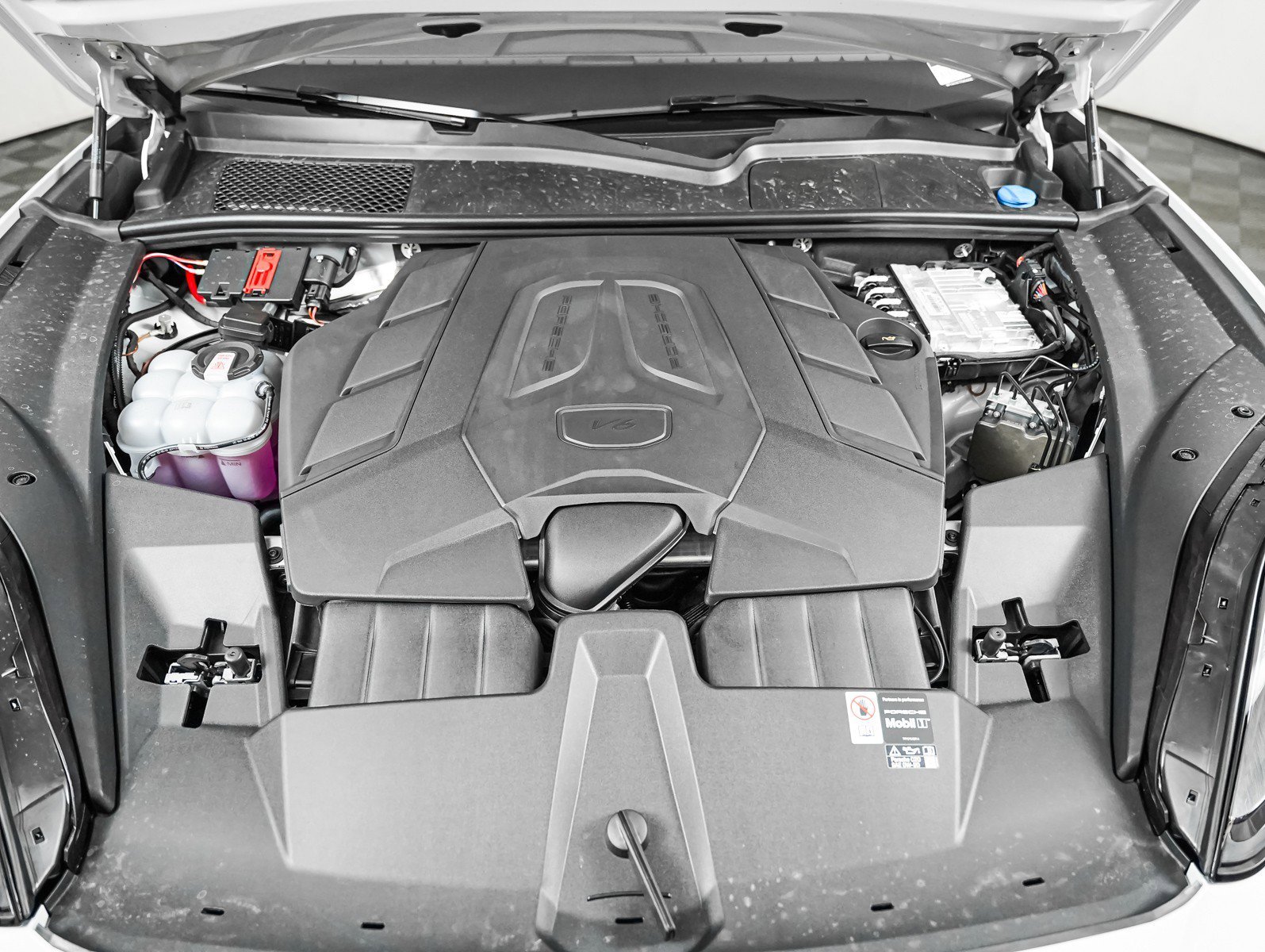 New 2026 CARRARA WHITE Porsche  image 12