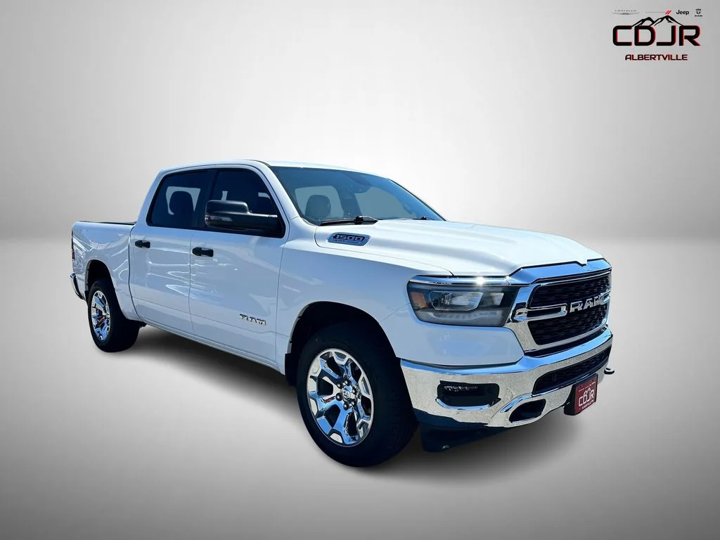 2023 RAM 1500 Big Horn/Lone Star 4x4 Crew Cab 5'7's photo
