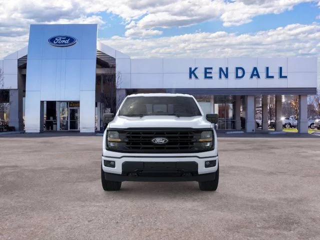 New 2026 Oxford White Ford XLT image 6