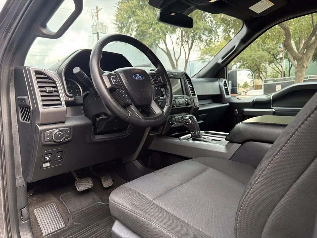 Used 2020 Gray Ford XLT image 14