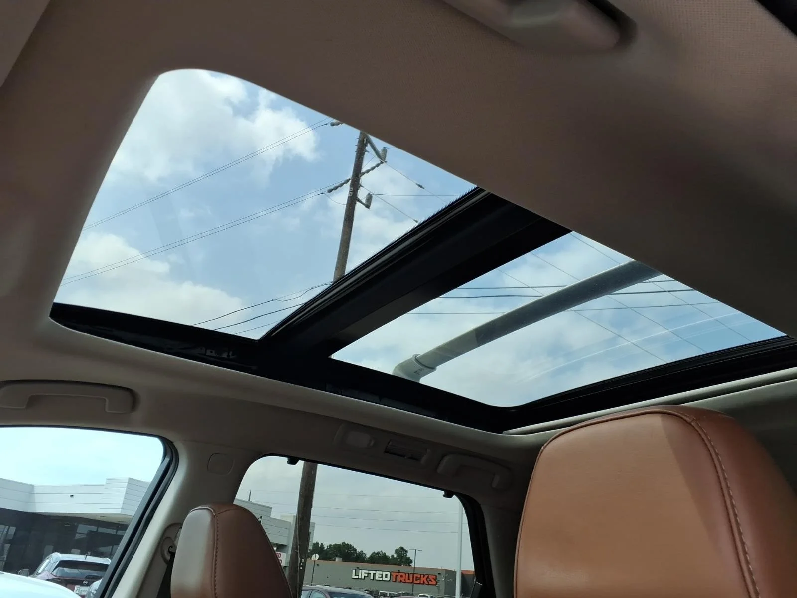 2023 Nissan Pathfinder Platinum Silver at Robbins Nissan