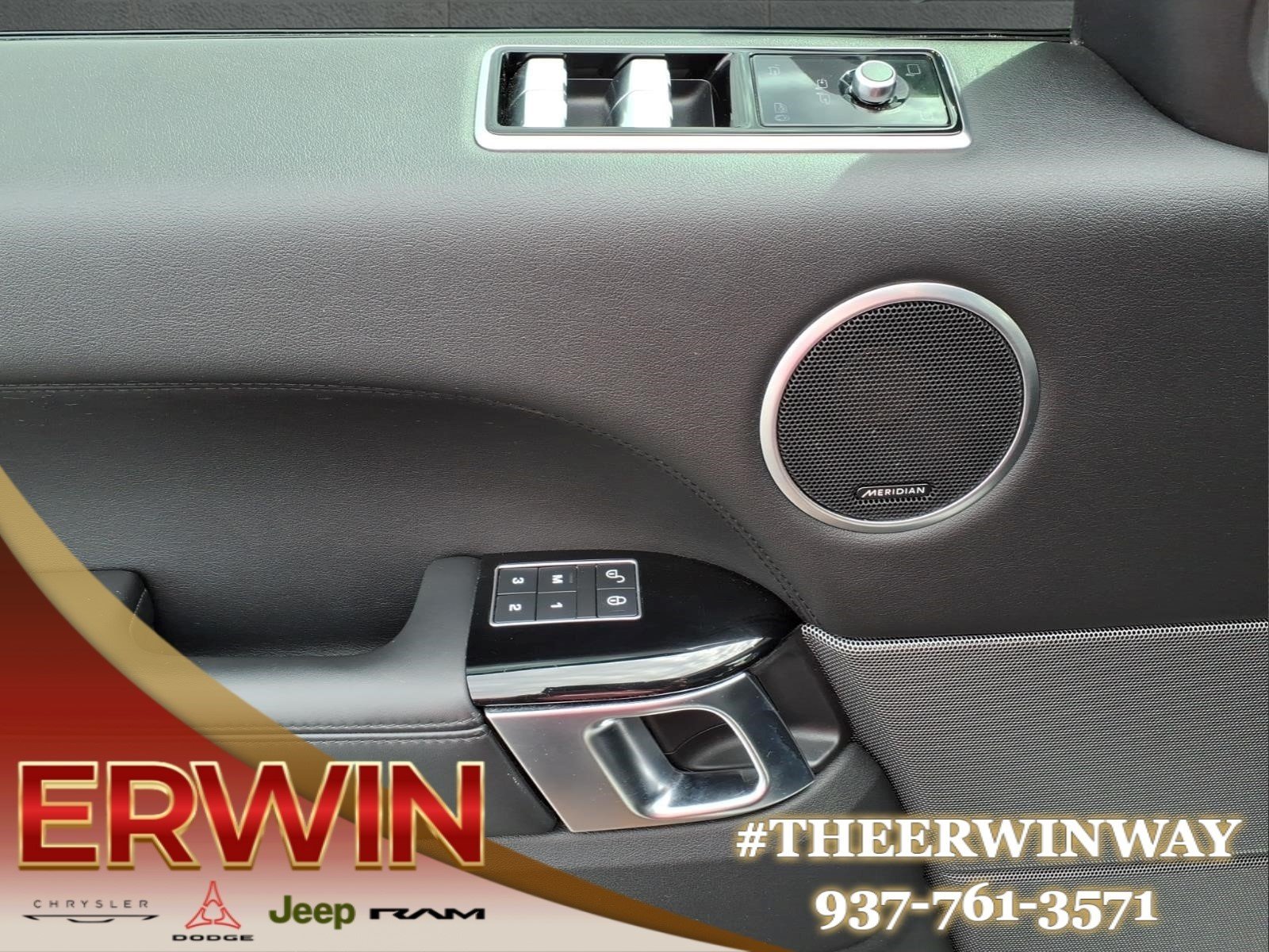 Used 2020 Fuji White Land Rover HSE image 11