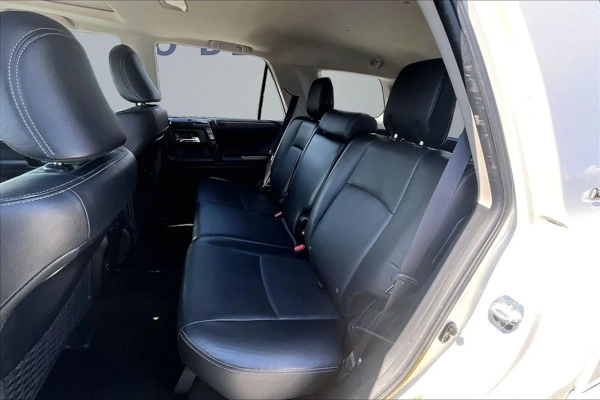 Used 2019  Toyota Limited Nightshade image 22