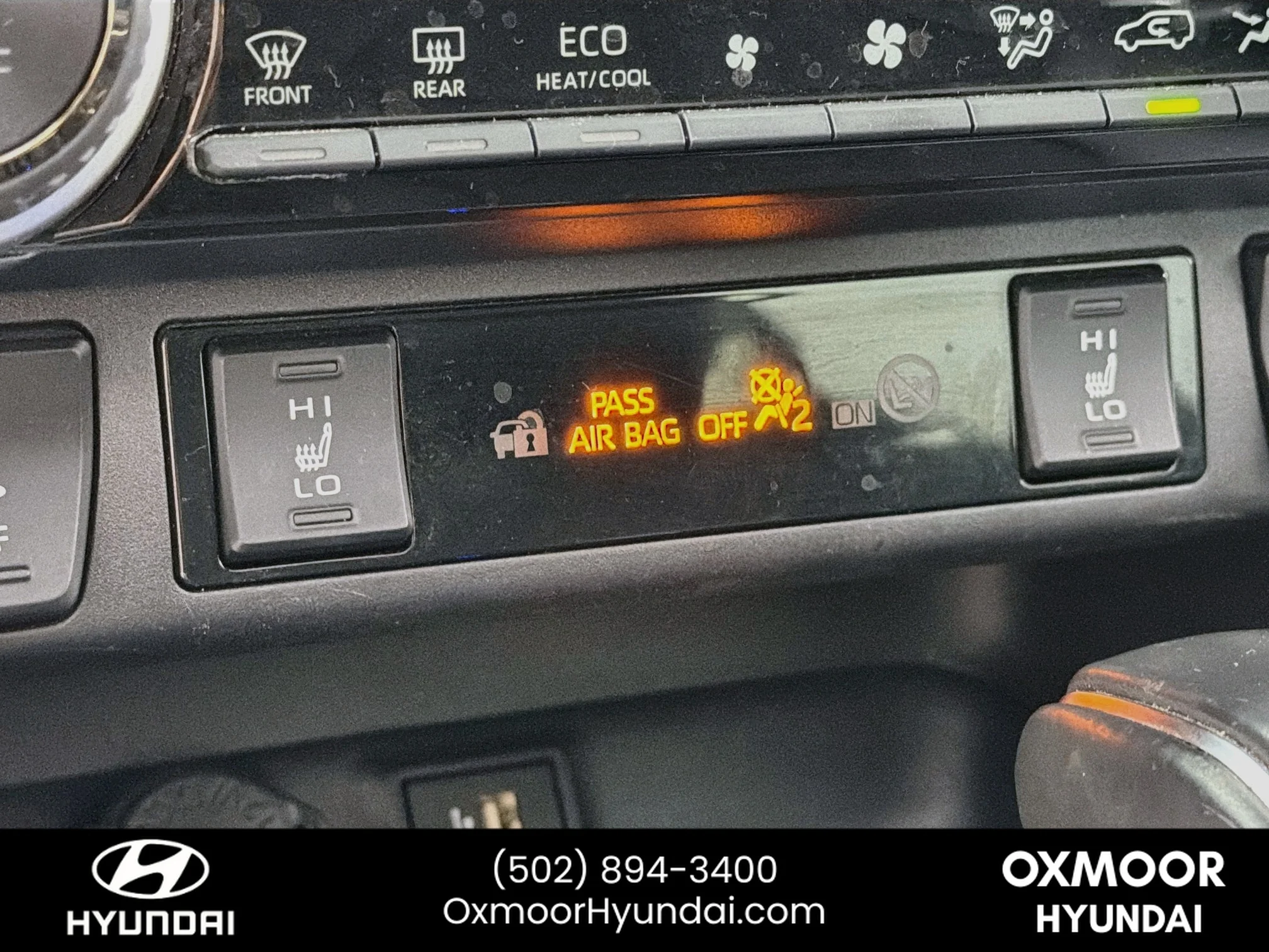 Used 2025 Ruby Flare Pearl Toyota XLE Premium image 20