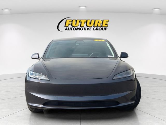 Used 2025  Tesla  image 2