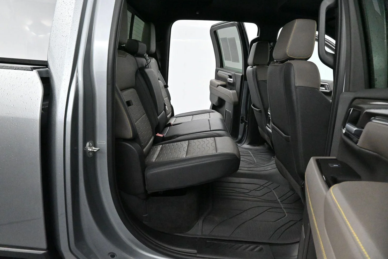 Used 2024 Sterling Gray Metallic Chevrolet ZR2 image 32