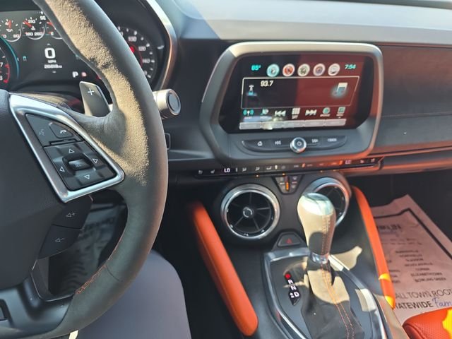 Used 2018 Orange Chevrolet 2LT image 16