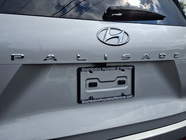 Used 2024 Silver Hyundai SEL image 31