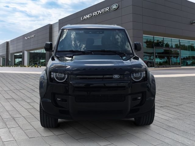 New 2026 Santorini Black Land Rover X-Dynamic SE image 8