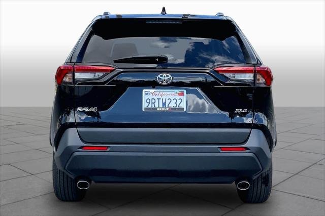 Certified Used 2025 ATTITUDE BLACK MC. Toyota  image 4