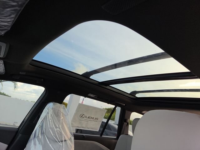 New 2026 Caviar Lexus PREMIUM AWD image 22