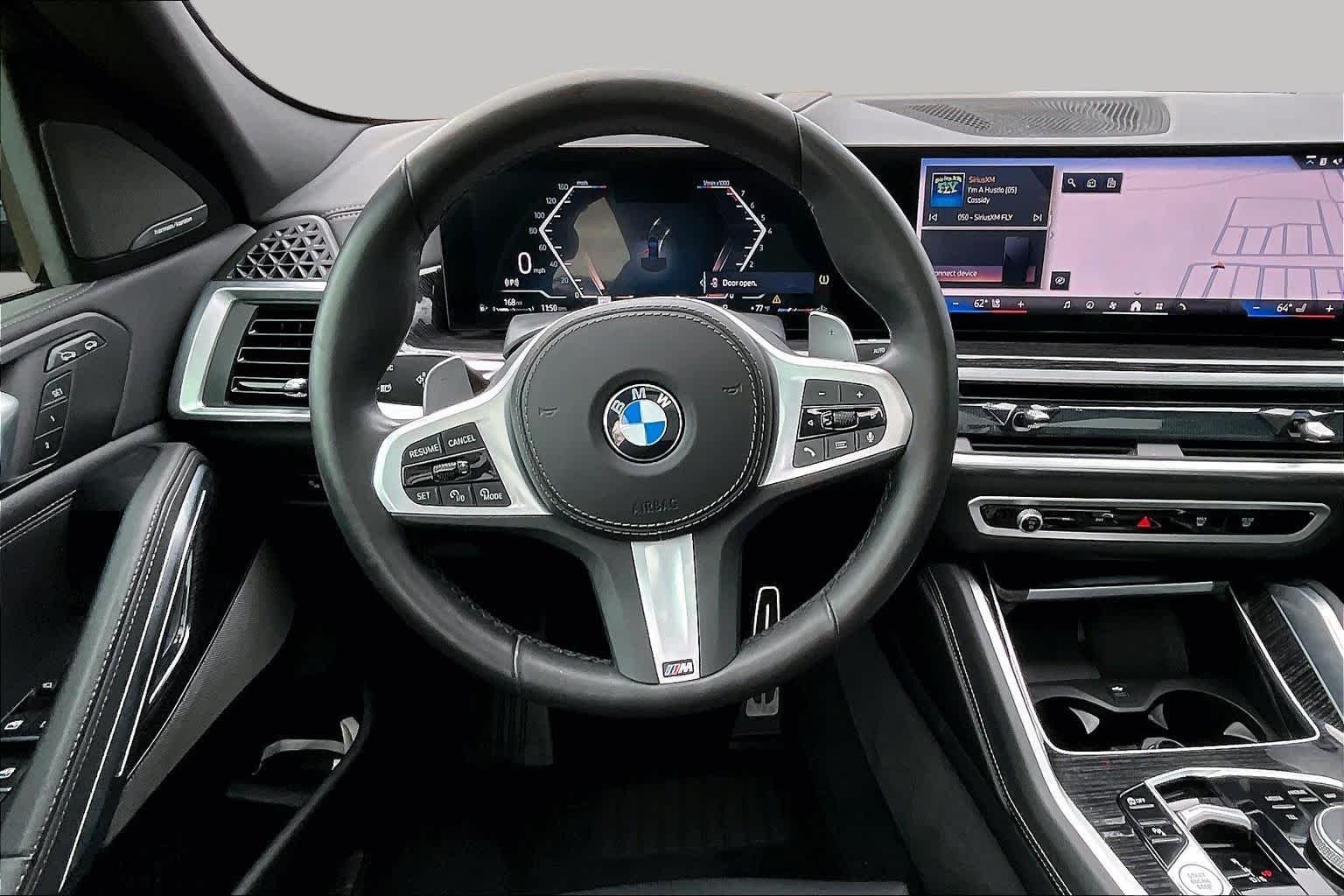 Used 2025 Carbon Black Metallic BMW xDrive40i image 5