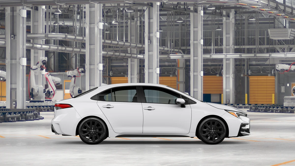 New 2027 Ice Cap Toyota Hybrid SE image 12