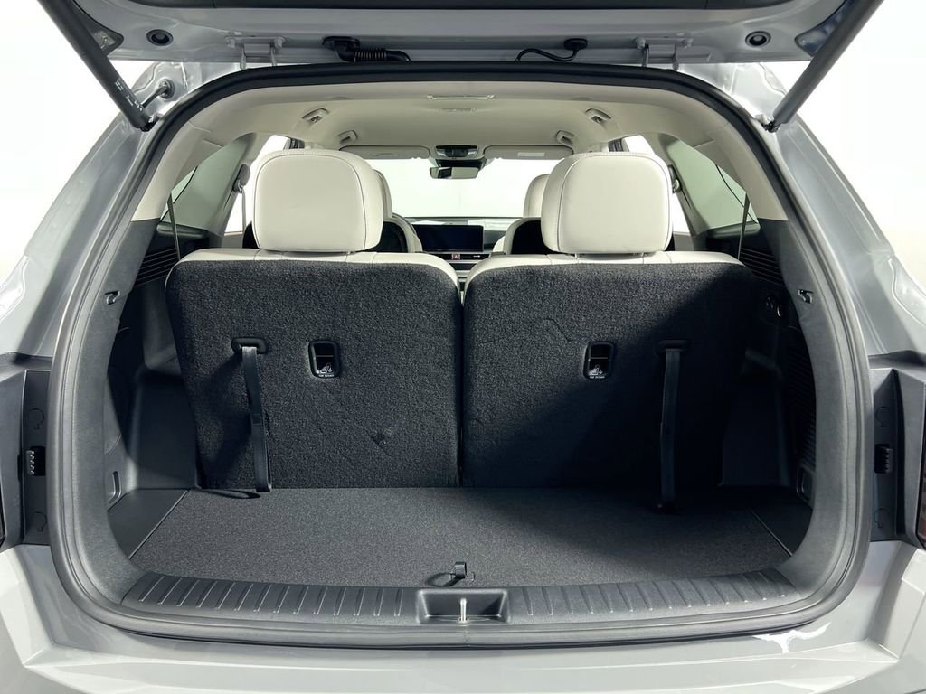 New 2026 Wolf Gray Kia EX image 29