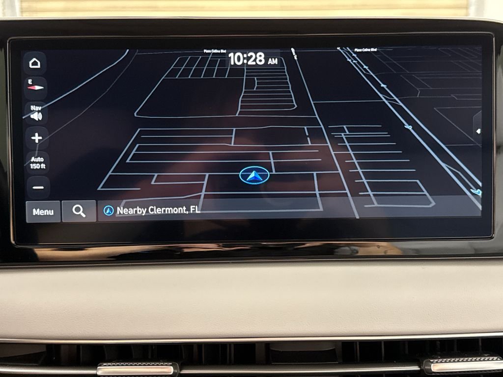 Certified Used 2025 Gray Hyundai SEL Premium image 18