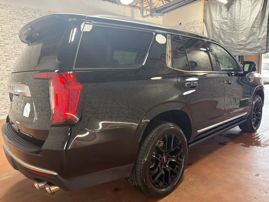 Used 2022 Onyx Black GMC Denali image 7