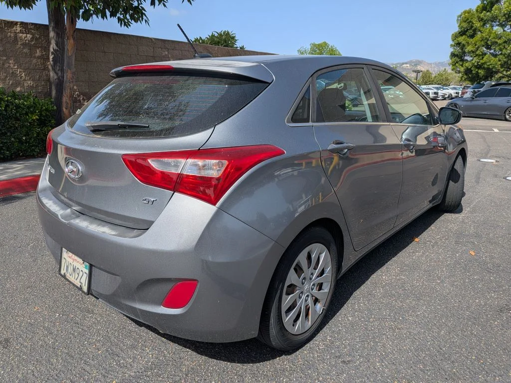 Used 2017 Gray Hyundai Base image 7