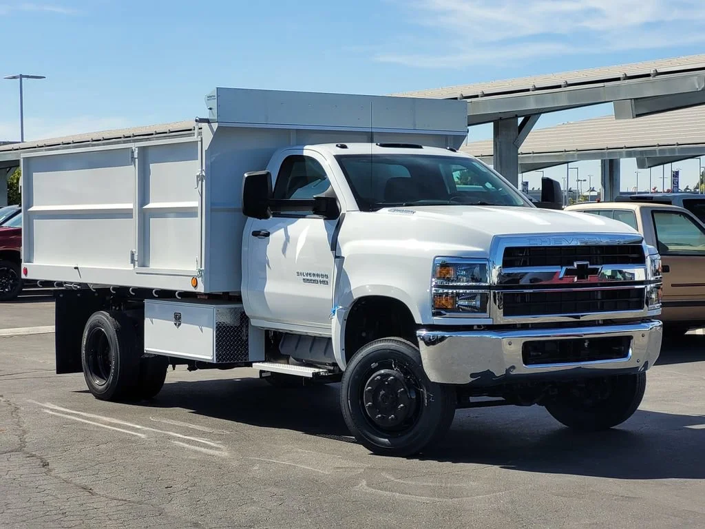 2024 Chevrolet Silverado 4500 HD Chassis Cab