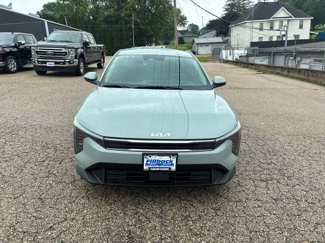 Used 2025 Haze Kia LXS image 11