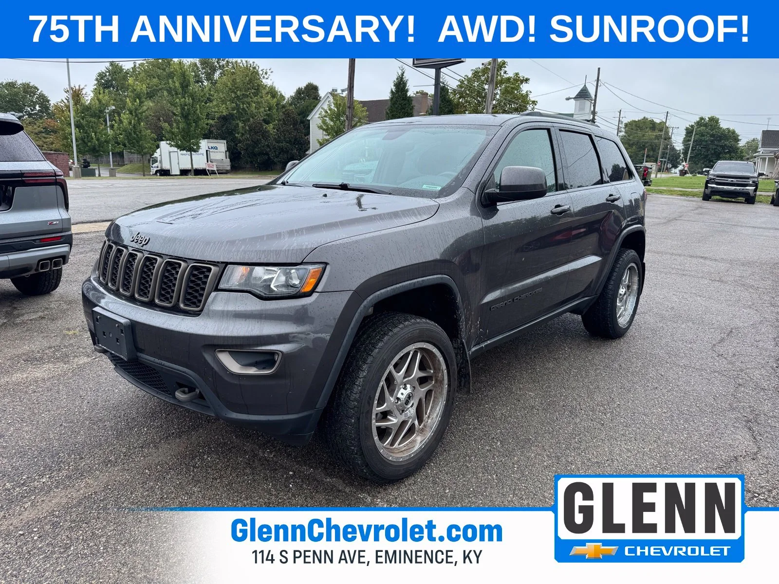 Used 2017 Jeep Grand Cherokee Laredo with VIN 1C4RJFAG2HC658433 for sale in Eminence, KY