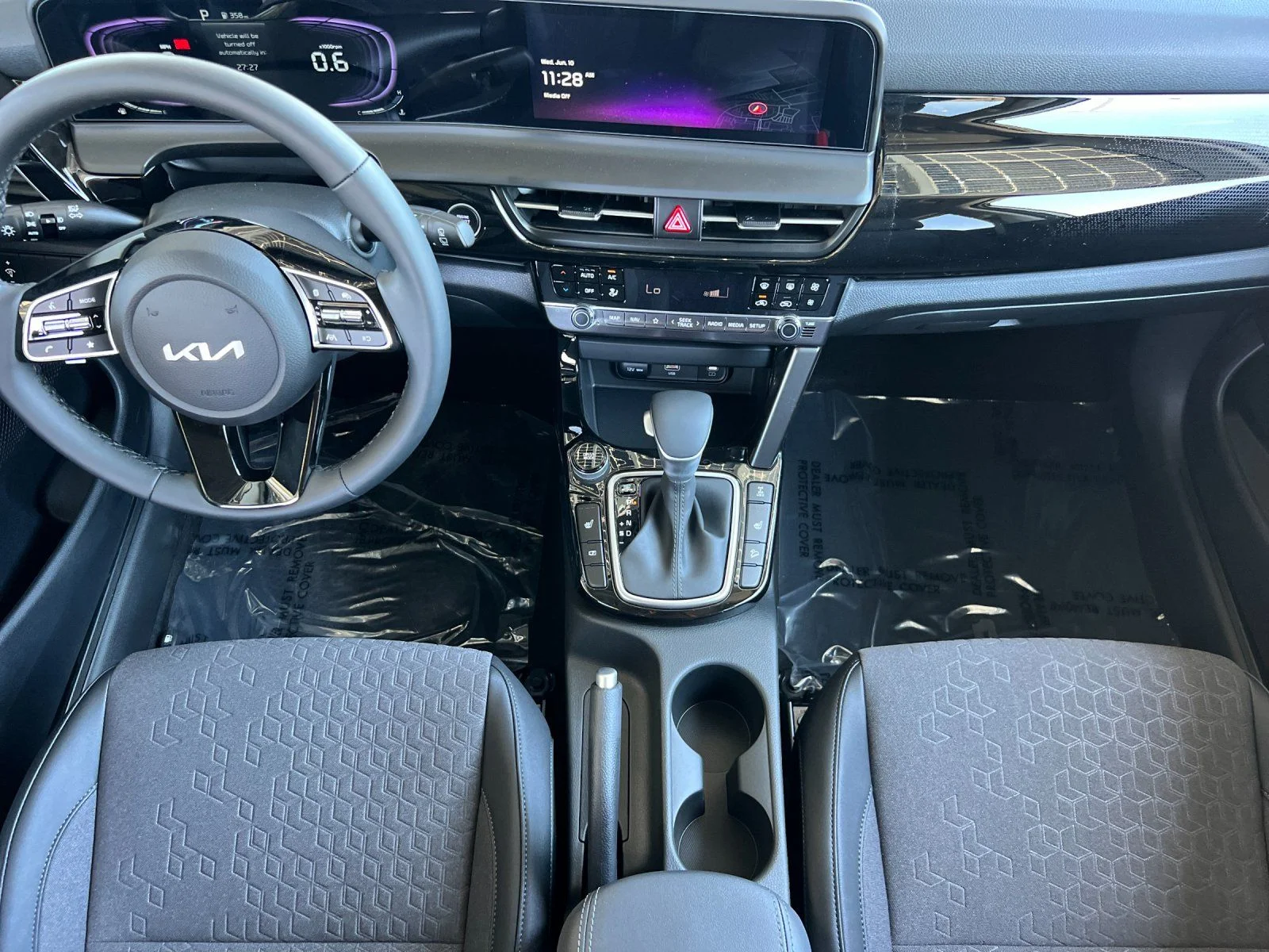 New 2026 White Kia S image 14