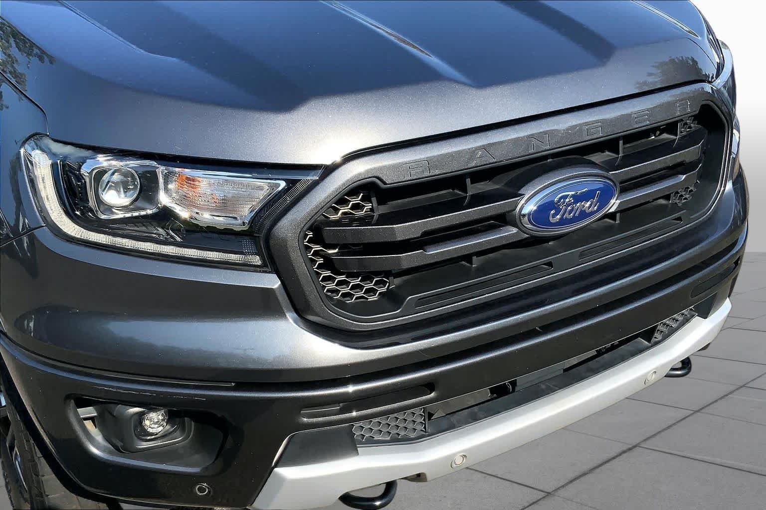 Certified Used 2020 Magnetic Metallic Ford LARIAT image 29