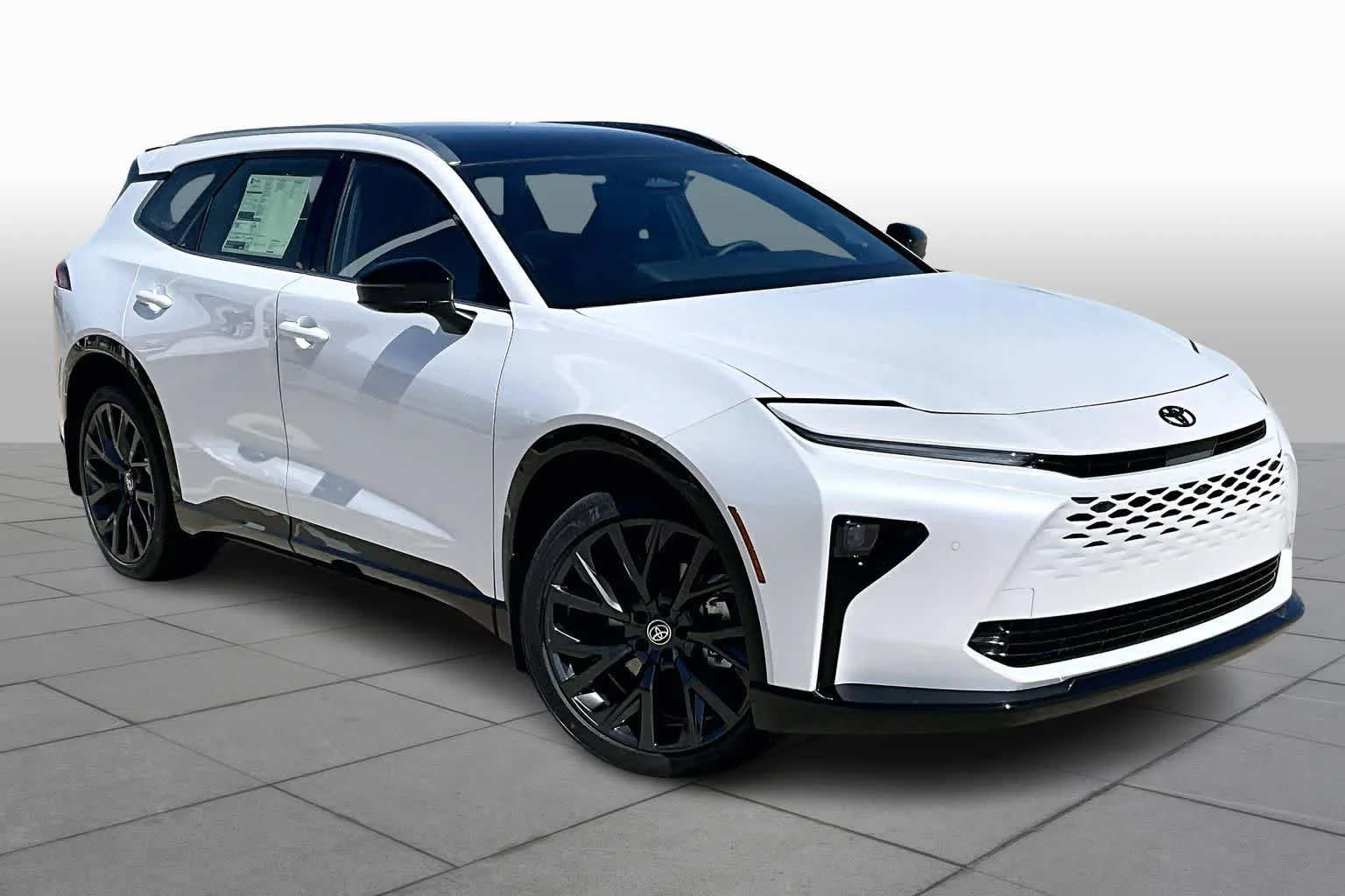 New 2026 Oxygen White Toyota Limited image 2
