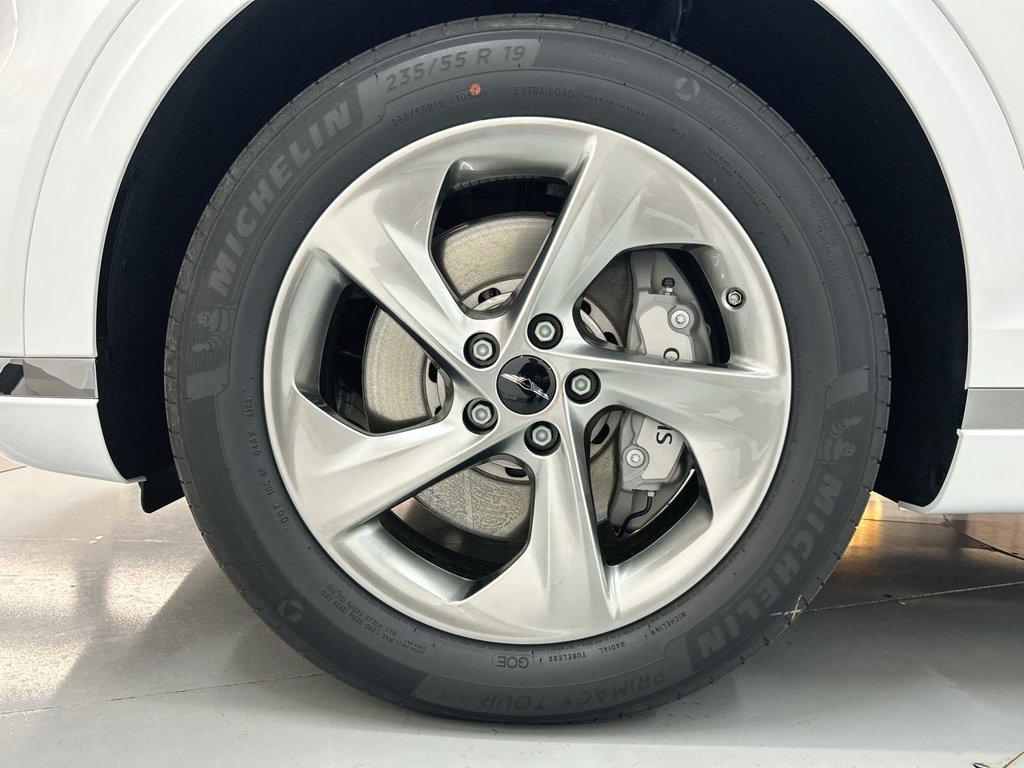 New 2026 Alta White Genesis 2.5T image 35