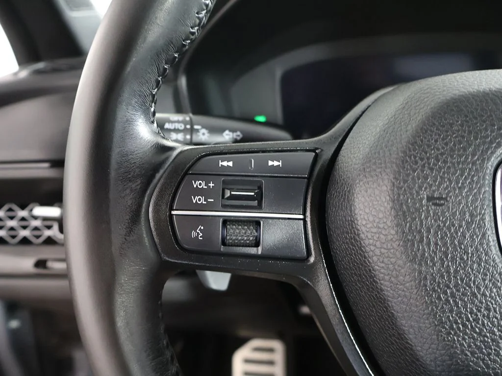 Used 2023 Urban Gray Pearl Honda Sport-L image 39