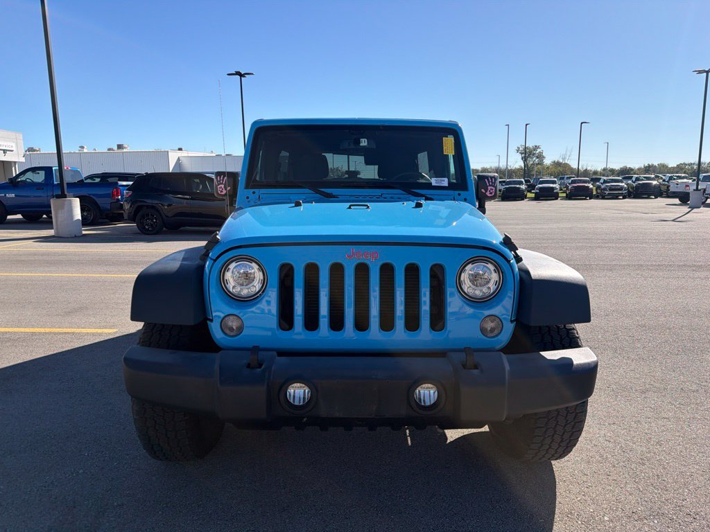 Used 2018 Jeep Wrangler JK Unlimited Sport S with VIN 1C4BJWDGXJL860875 for sale in Kansas City