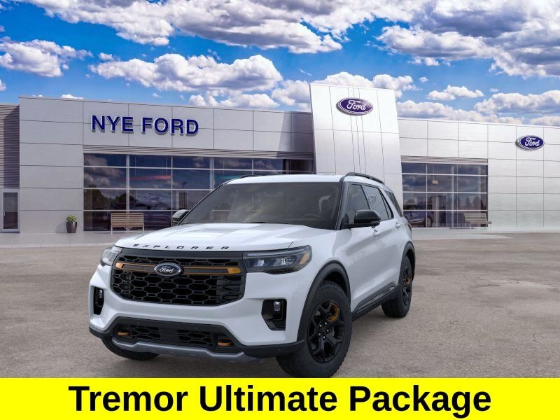 New 2026 Space White Metallic Ford Tremor® image 3